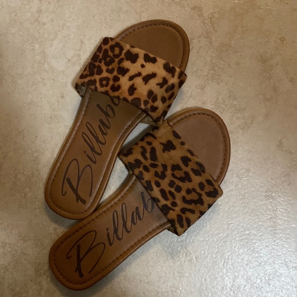 Cheetah / Leopard print Billabong Sandals - Picture 1 of 2